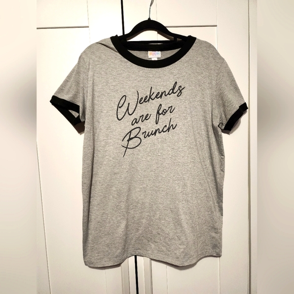 LuLaRoe Tops - LuLaRoe Liv Tee